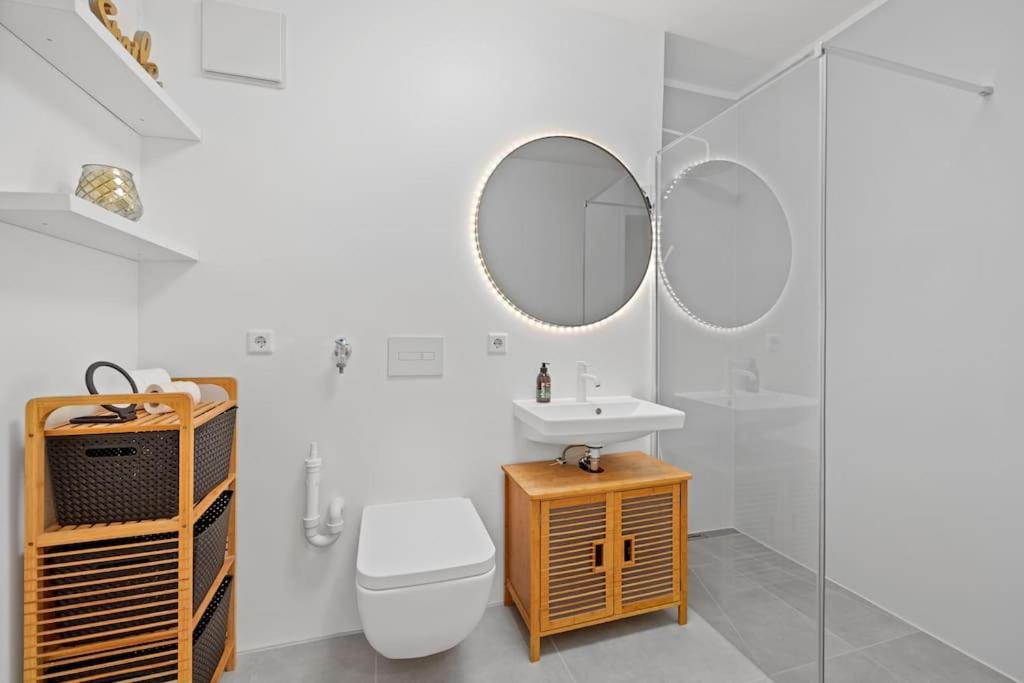 3 Zimmer Eg Wohnung Direkt Am Kurpark Bad Aibling Luaran gambar