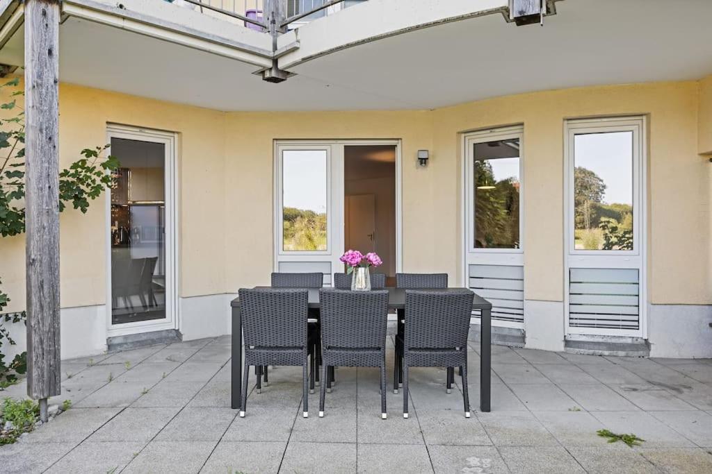 3 Zimmer Eg Wohnung Direkt Am Kurpark Bad Aibling Luaran gambar